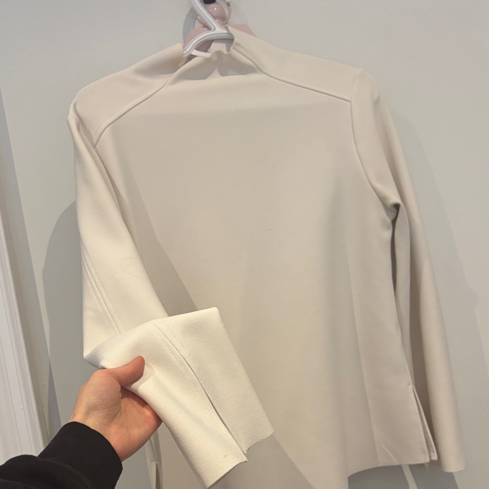 Zara Cream Long Sleeve Crewneck Top
